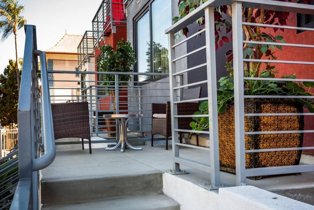 1-Bedroom with Cali King Size Bed in San Diego Exterior foto